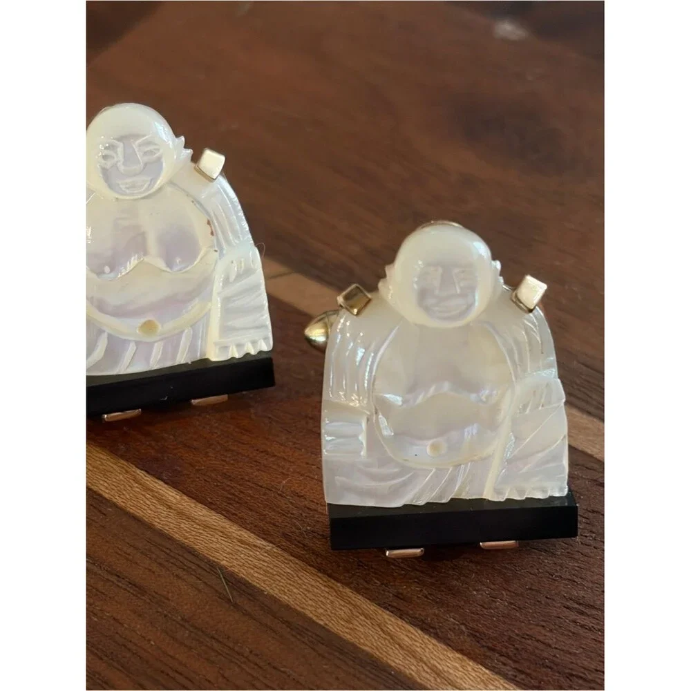 Vintage Swank Mother of Pearl /Onyx laughing Buddha cufflinks and tie tack set.